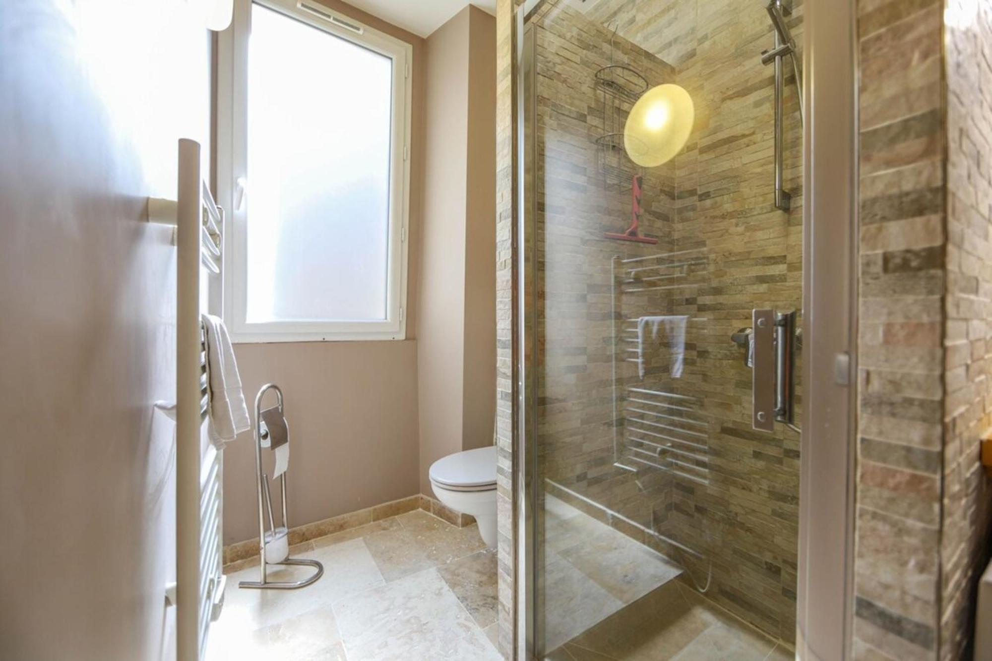 La Bulle Sereine - T2 Atypique En Centre Pieton Apartment Анси Екстериор снимка